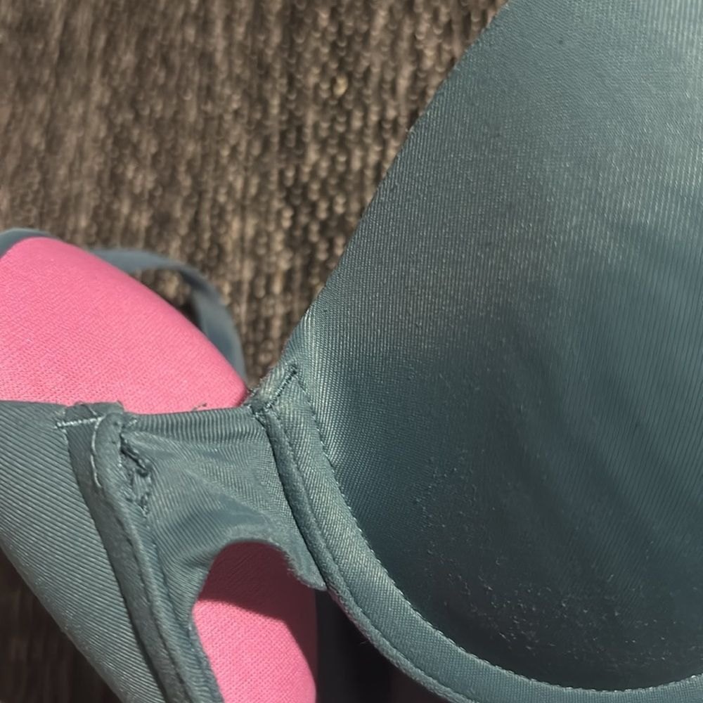 PINK Victoria's secret wear everywhere lightly lined bras - Picture 9 of 13